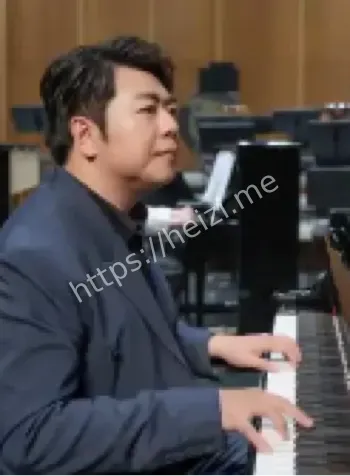 郎朗回应建筑工人